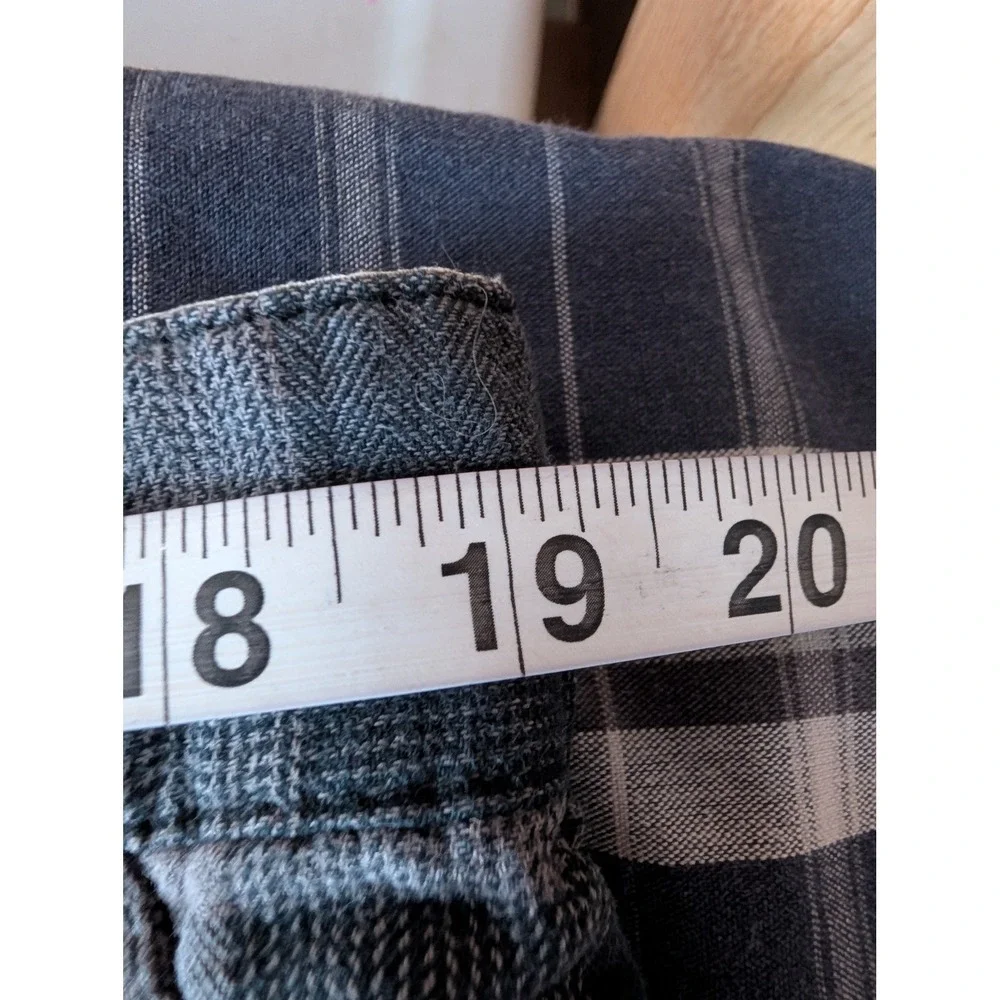 VTG 90s Y2K OP Plaid Bermuda Cargo Shorts Mens 38 Grey Black Plaid Skate Utility